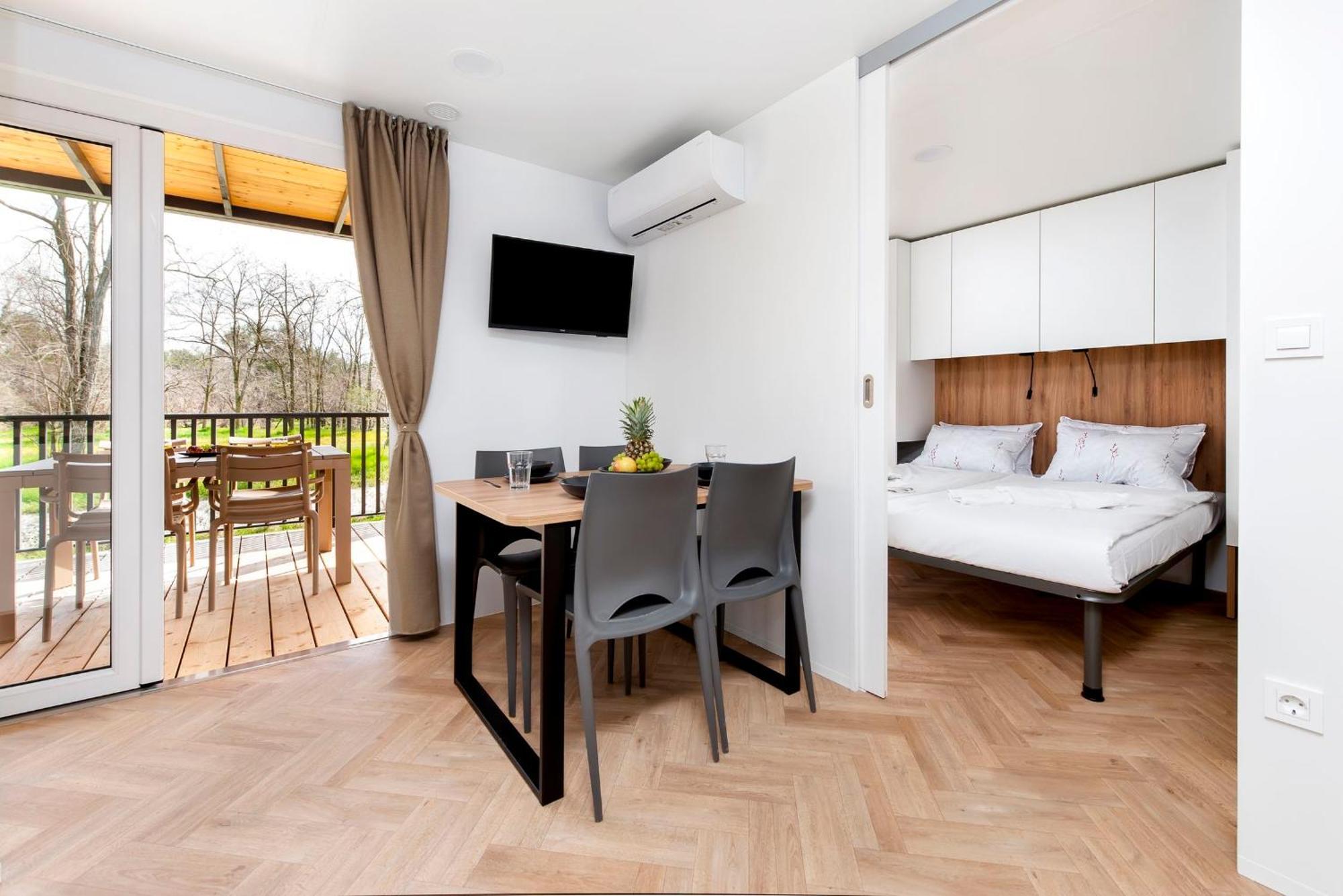 Mobile Homes Casapini In Fkk Camping Solaris Poreč Chambre photo